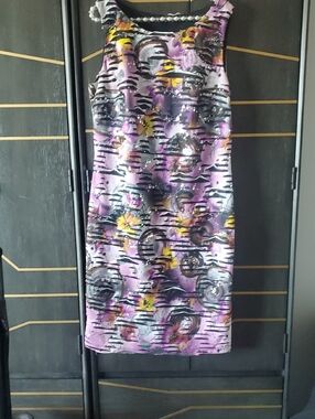 Frank Lyman Design Lavender Floral Pencil Skirt with Black and Yellow Accents
